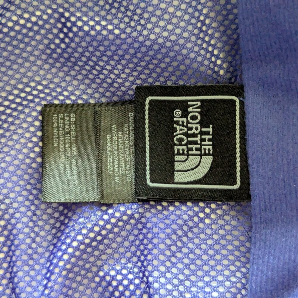 The North Face Breathable Rain Jacket - Size XS - Berry Pink - Picture 6 of 6